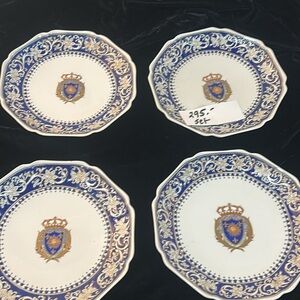 Chateau de Versailles set of 4 decorative plates
